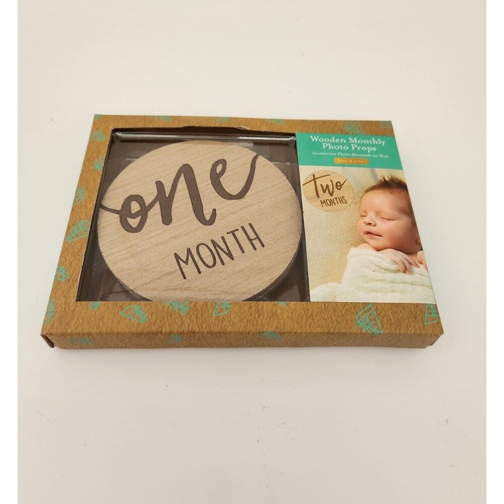 Kate & Milo Baby Monthly Milestone Marker Discs Reversible Photo Props Baby New